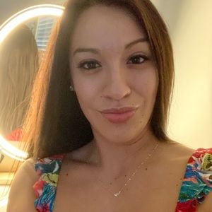 Meet your Posher, Lucy